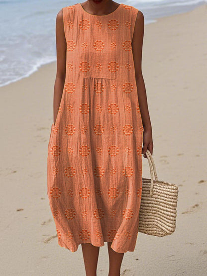 April | Chic Sleeveless Pocket Dress