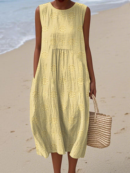 April | Chic Sleeveless Pocket Dress