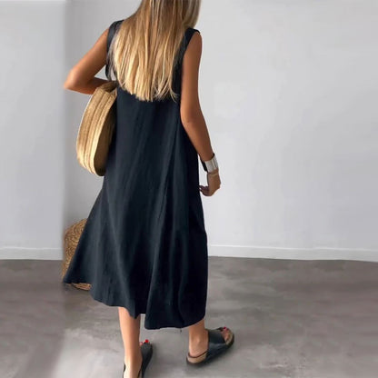 Sabrina | Casual Sleeveless Pocket Dress